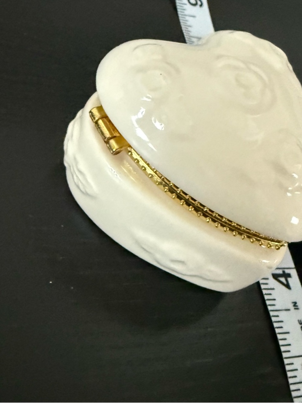 Small shop jewelry, 7 pairs of earrings and small ceramic container. - Picture 9 of 13